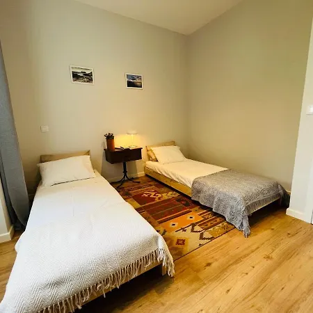Lägenhet Lovely 2-bedroom Unit In Historic
