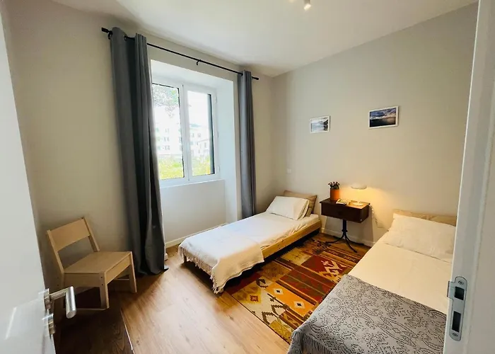 דירה Lovely 2-bedroom Unit In Historic פונשל