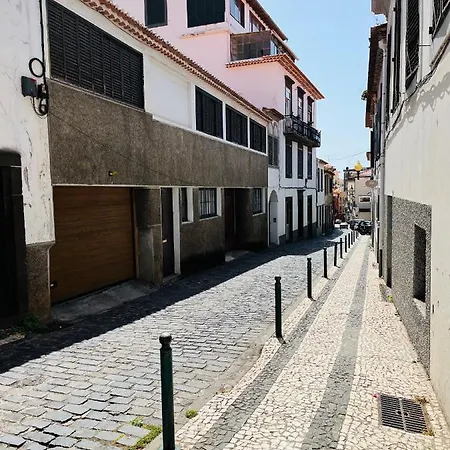 شقة Lovely 2-bedroom Unit In Historic *